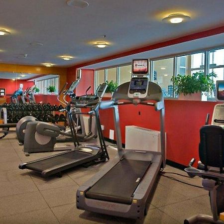 ホテル Doubletree Dayton-Downtown 設備 写真